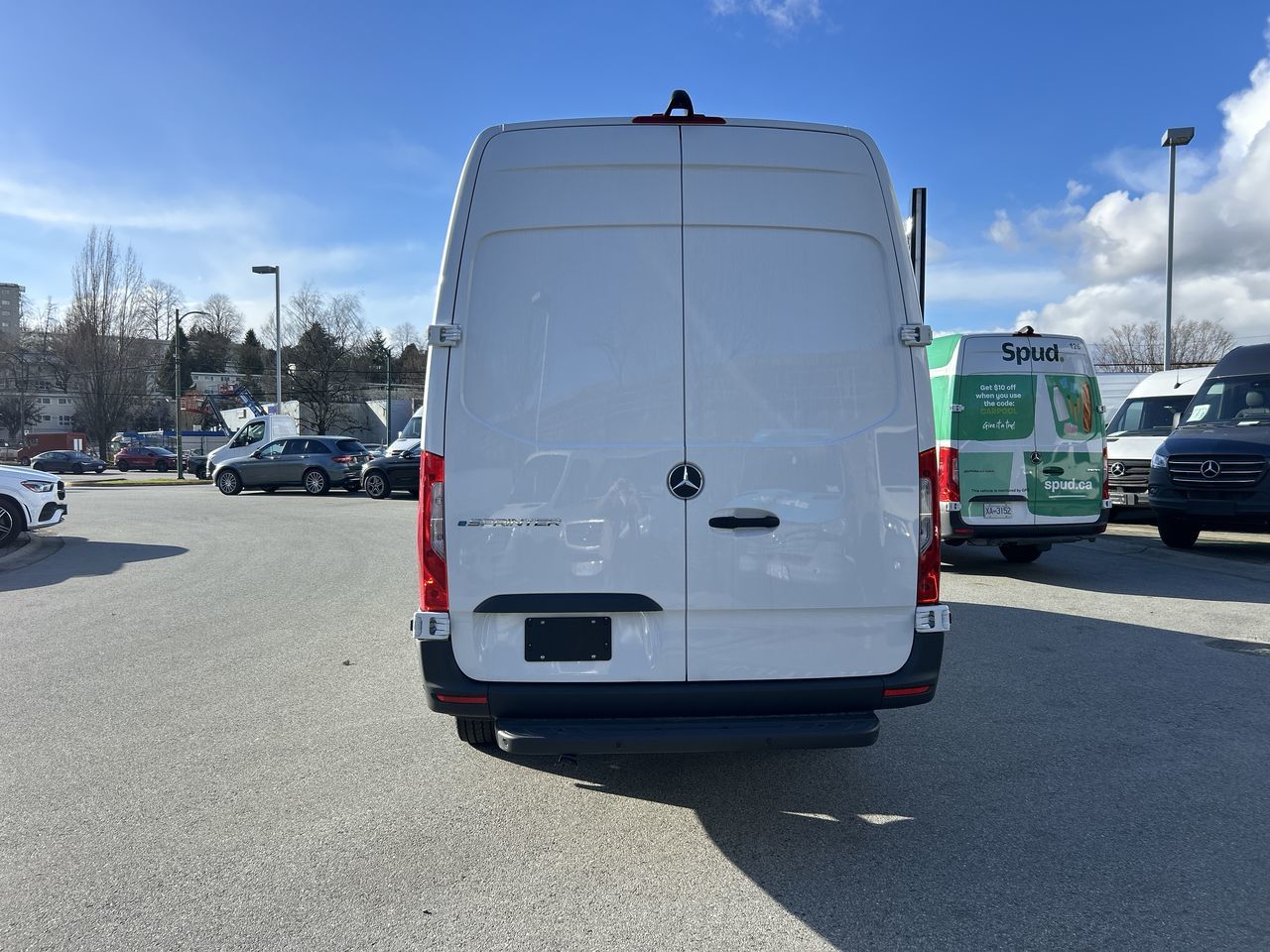 Mercedes-Benz ESprinter  2025 à Vancouver, Colombie-Britannique