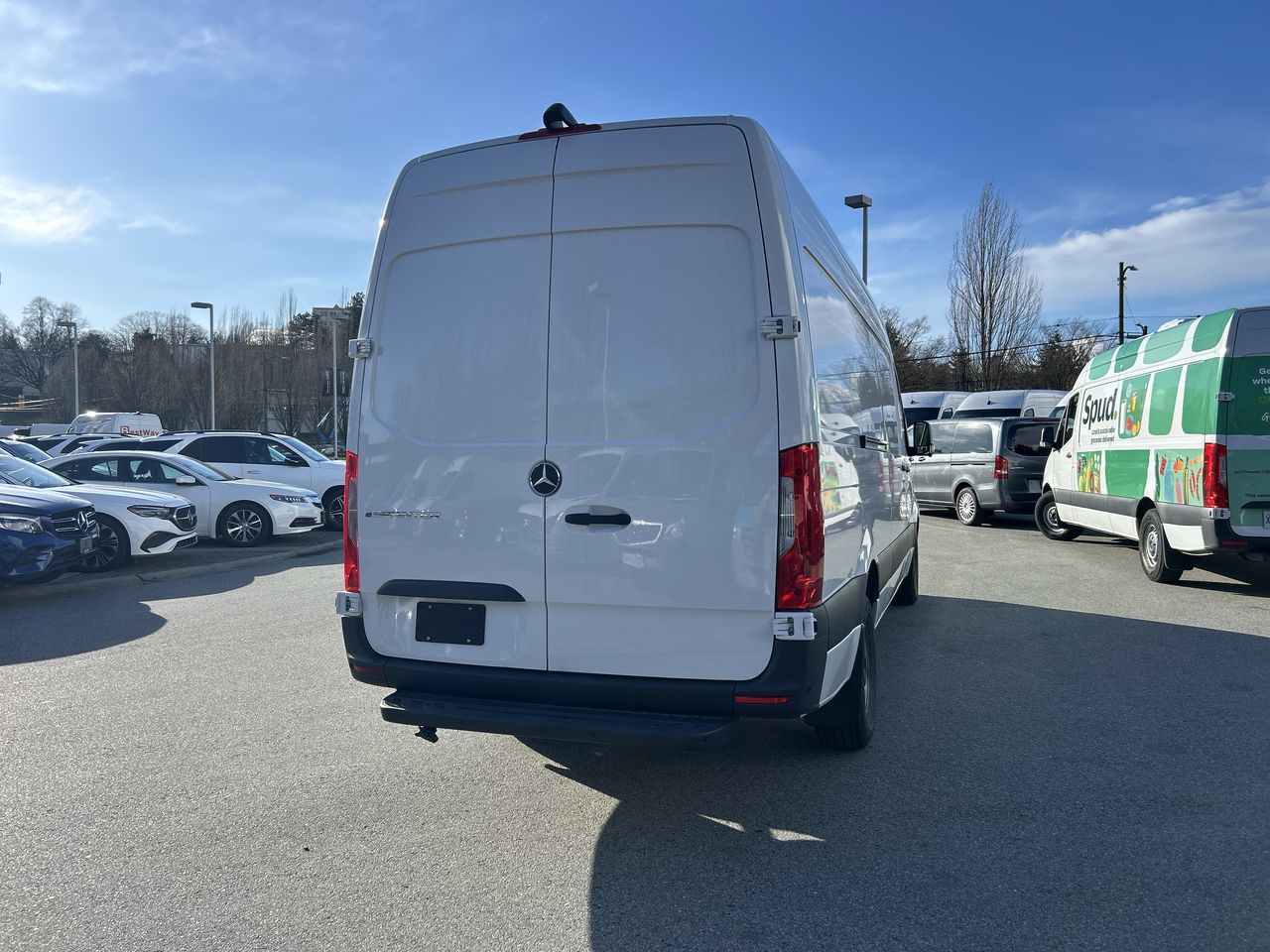 Mercedes-Benz ESprinter  2025 à Vancouver, Colombie-Britannique
