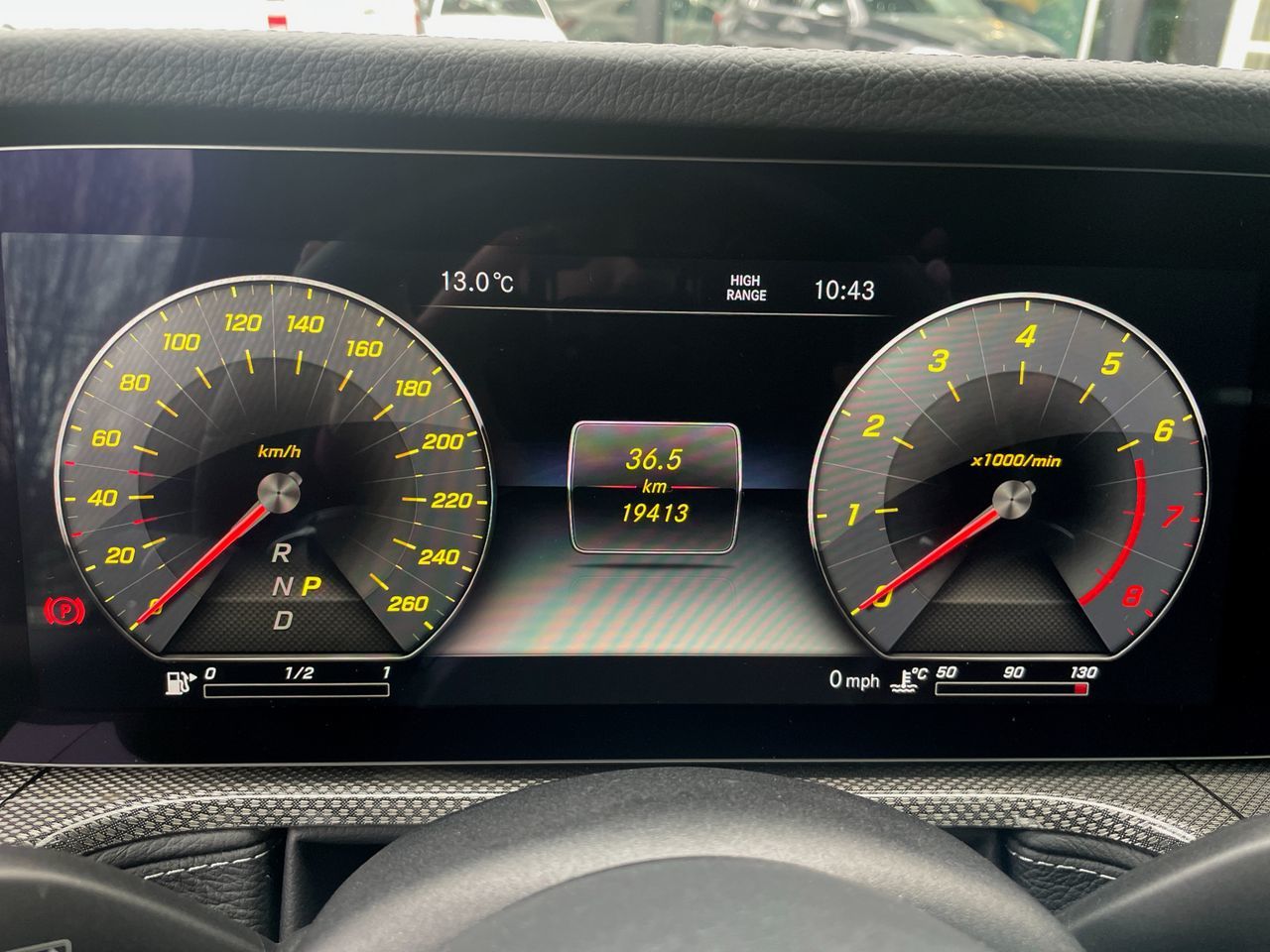 2021  G550