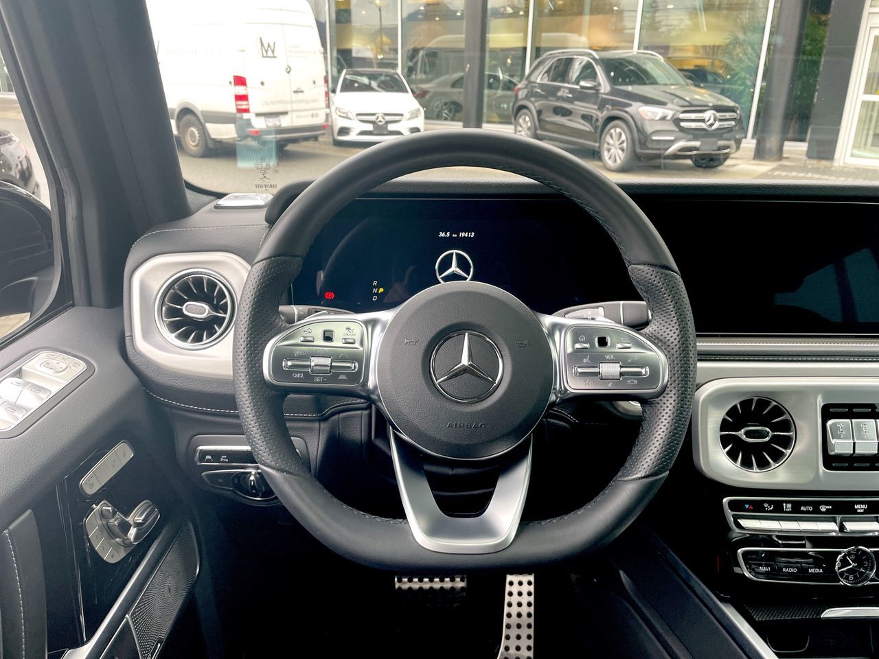 2021  G550