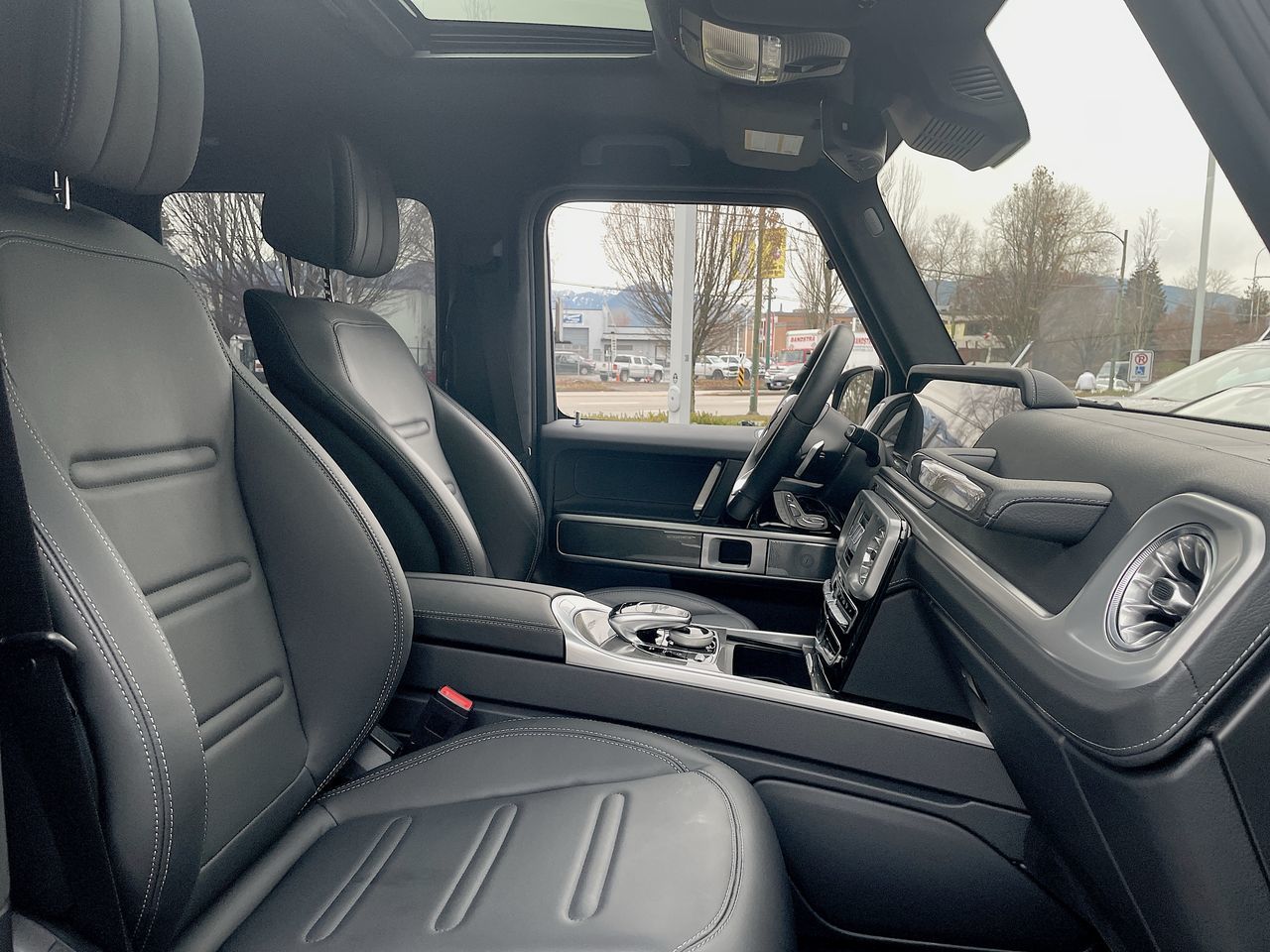 2021  G550