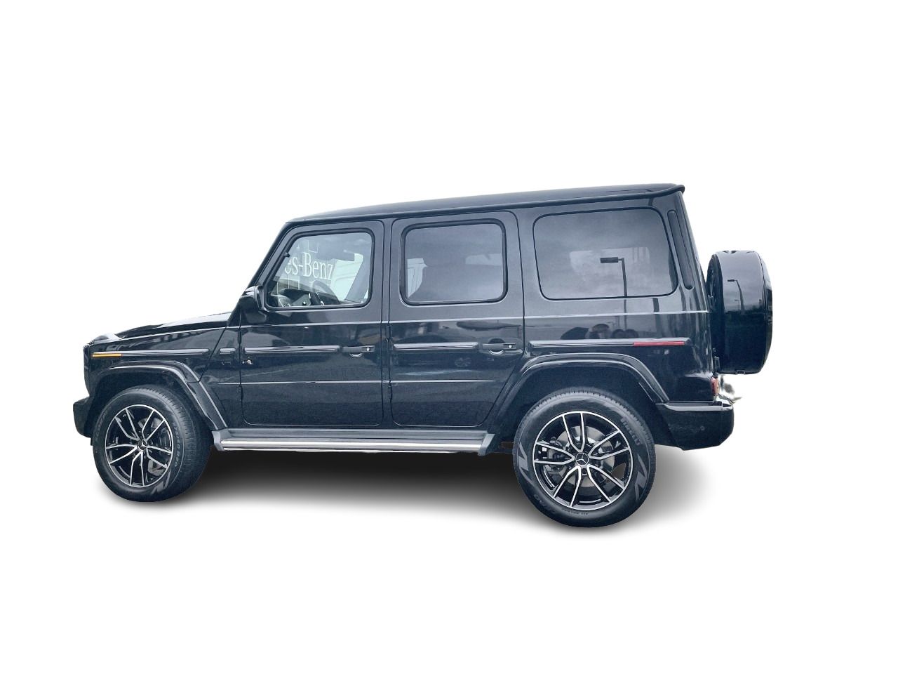 2021  G550