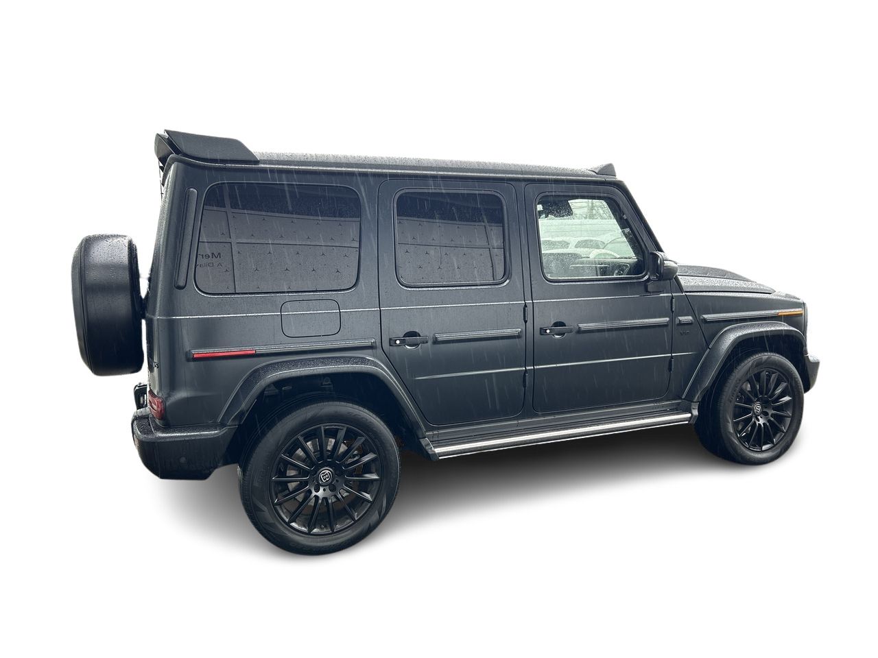 2022  G550