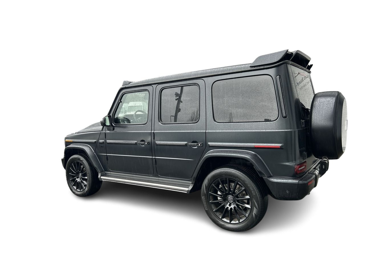 2022  G550