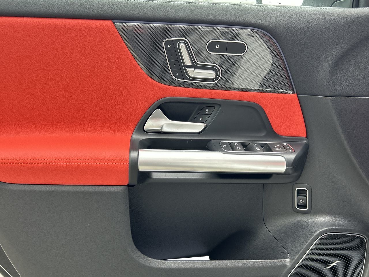 2025 Mercedes-Benz GLA