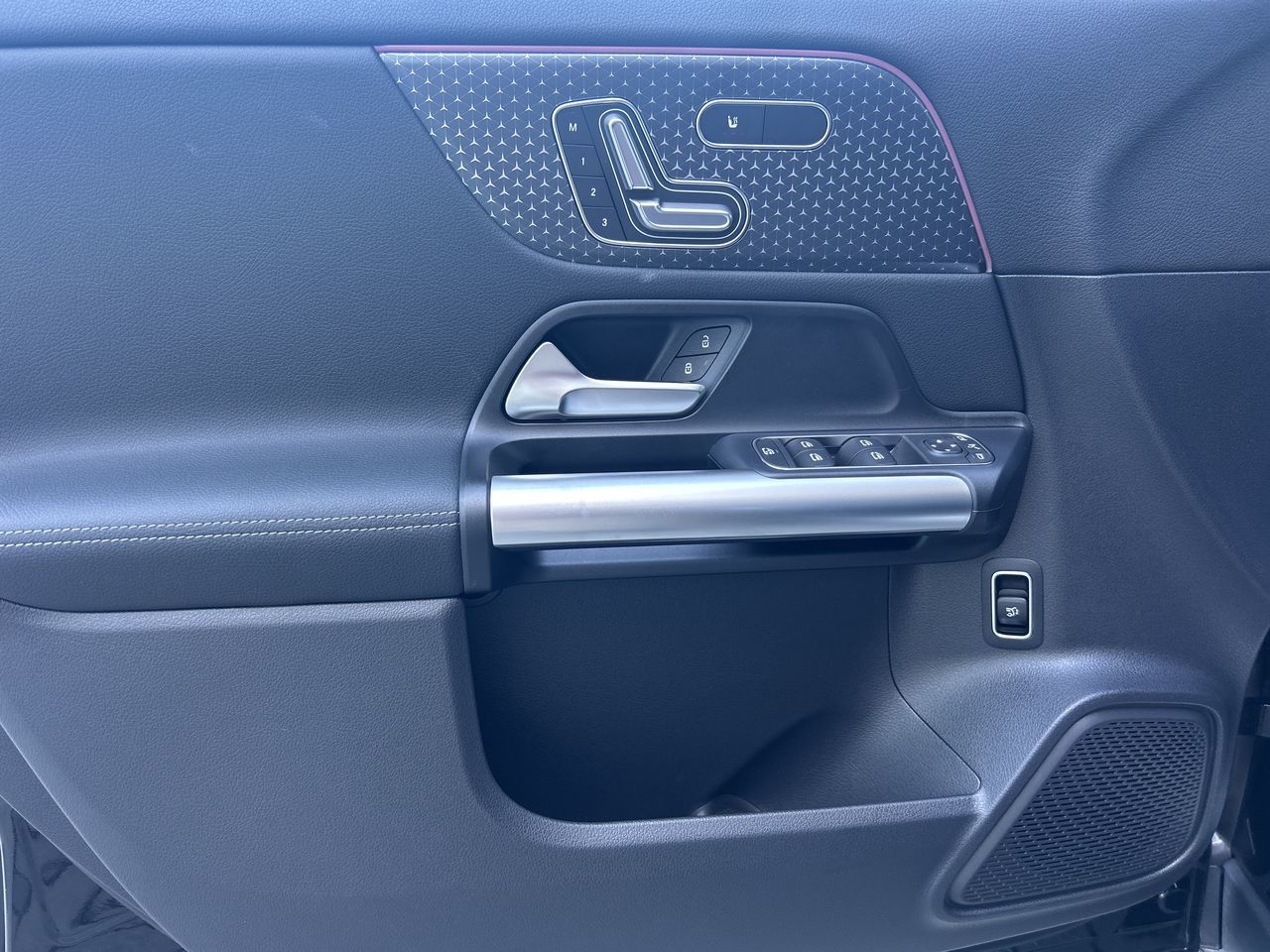 2025 Mercedes-Benz GLA