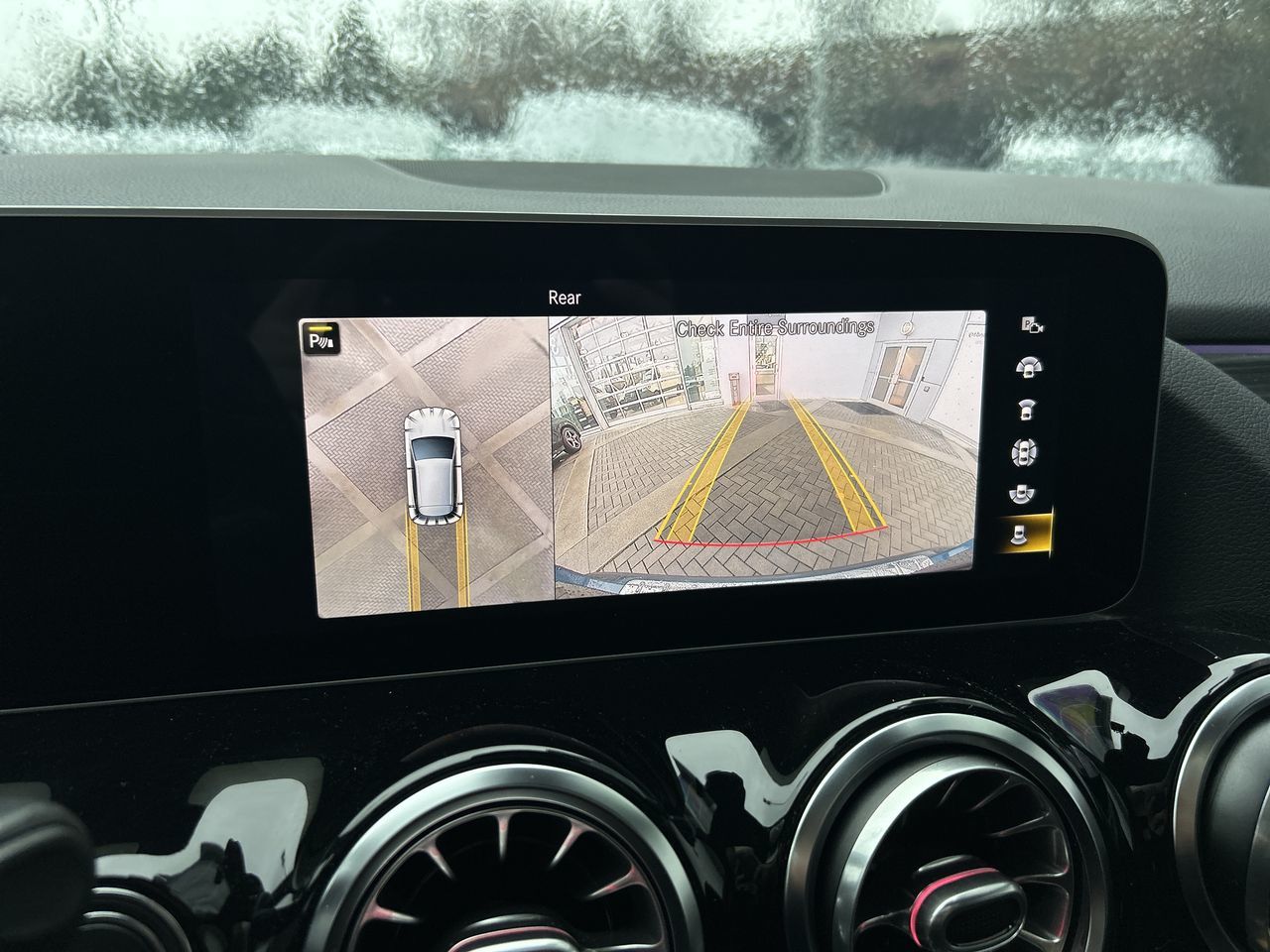 2021 Mercedes-Benz GLA250 in Vancouver, British Columbia