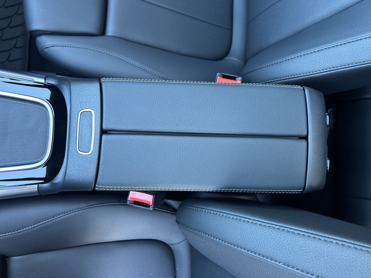 2025 Mercedes-Benz GLA250