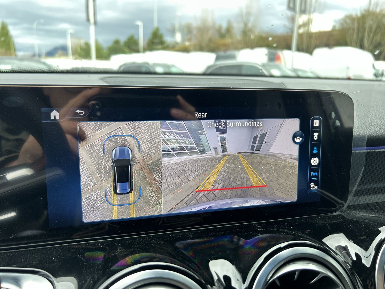 2025 Mercedes-Benz GLB in Vancouver, British Columbia