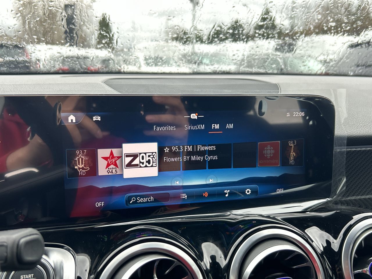 2025 Mercedes-Benz GLB in Vancouver, British Columbia