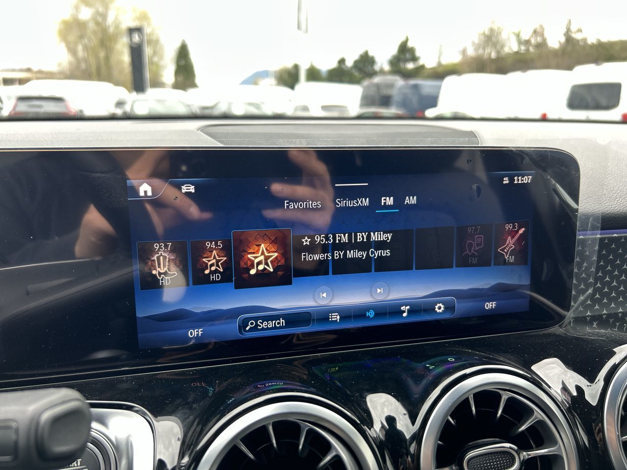 2025 Mercedes-Benz GLB in Vancouver, British Columbia