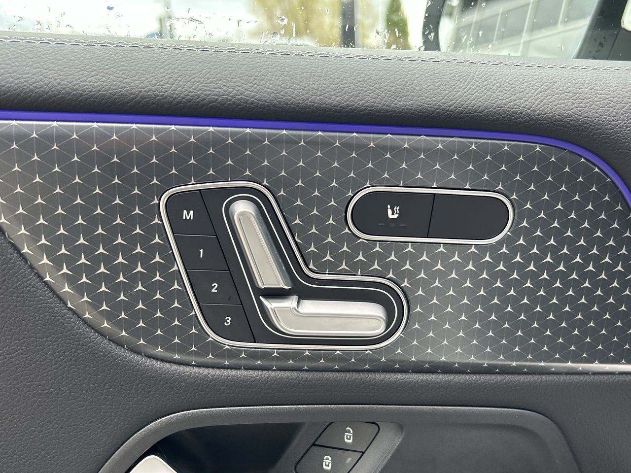 2025 Mercedes-Benz GLB in Vancouver, British Columbia