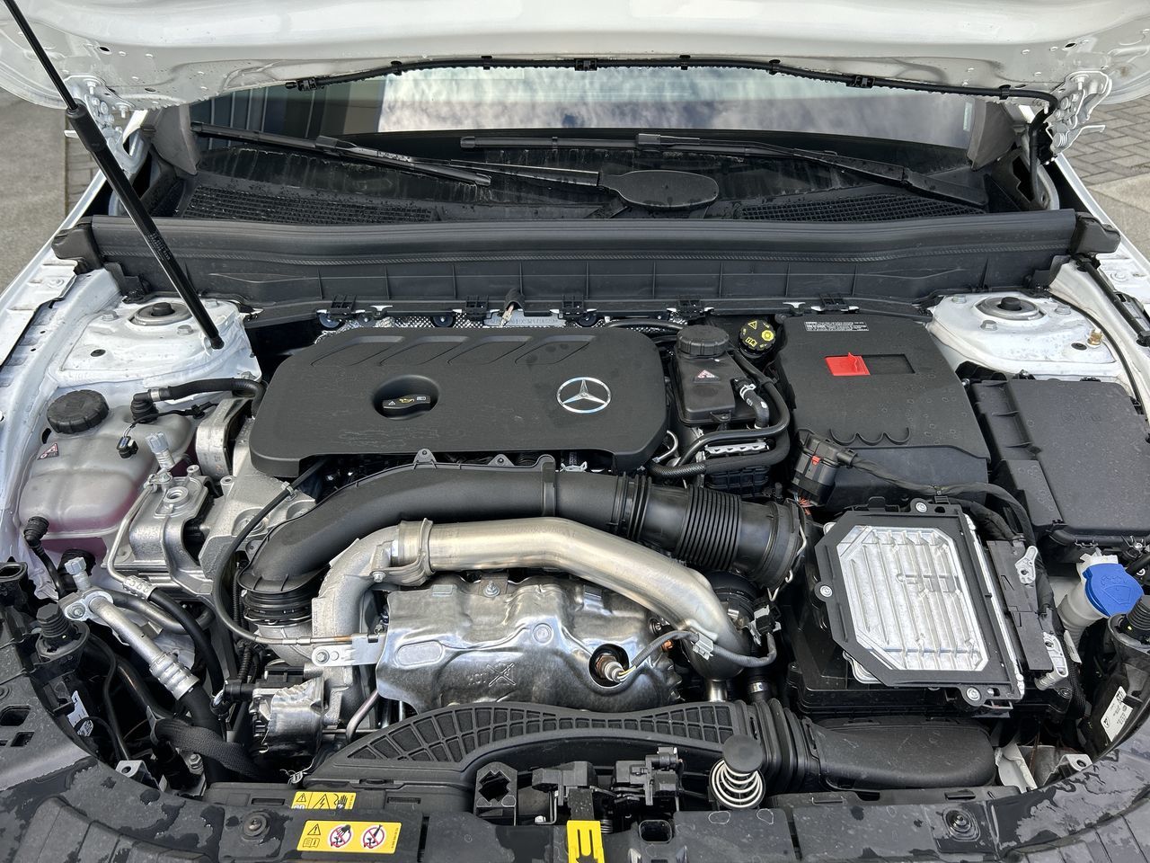 2025 Mercedes-Benz GLB in Vancouver, British Columbia