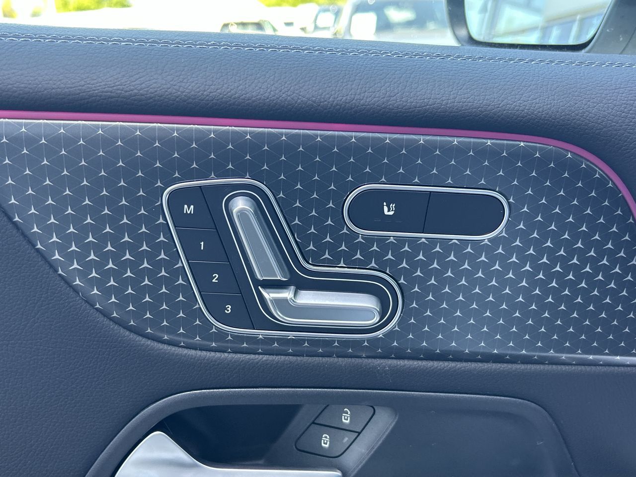 2025 Mercedes-Benz GLB in Vancouver, British Columbia