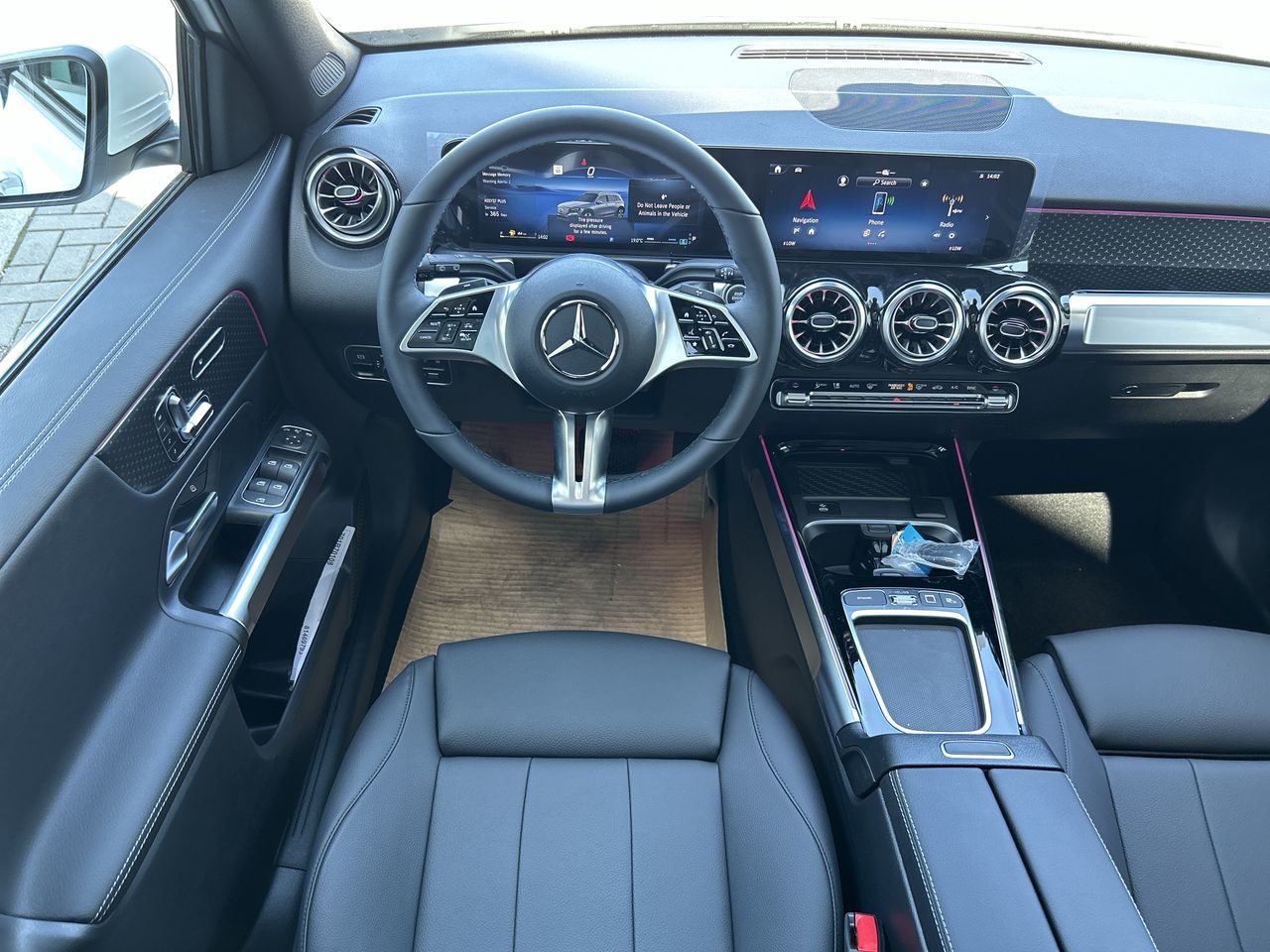 2025 Mercedes-Benz GLB in Vancouver, British Columbia