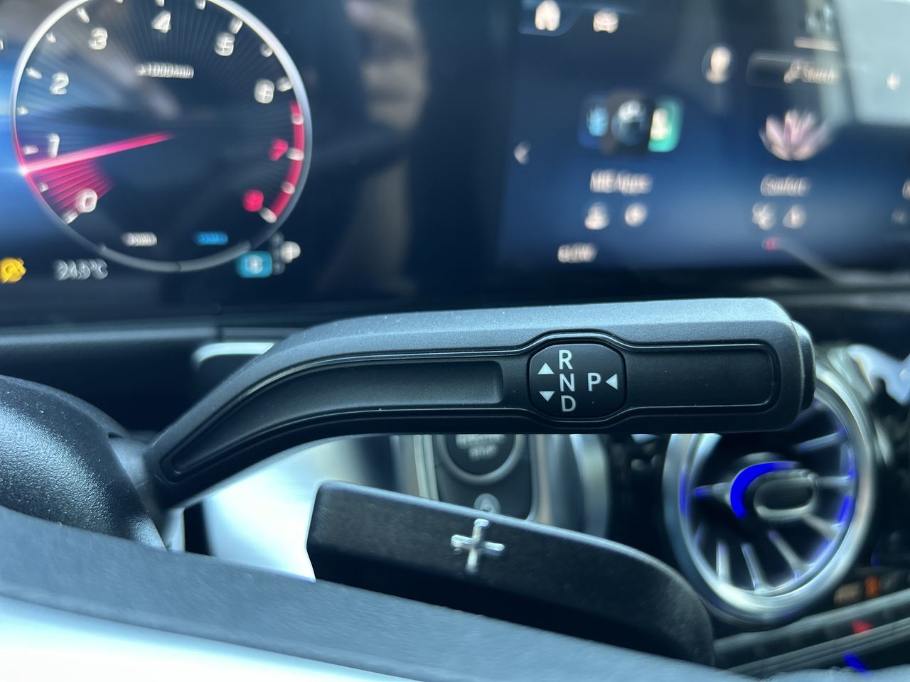 2025 Mercedes-Benz GLB in Vancouver, British Columbia
