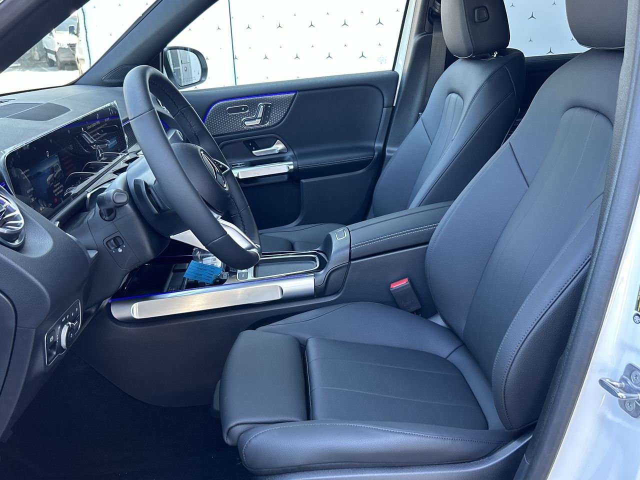 2025 Mercedes-Benz GLB in Vancouver, British Columbia