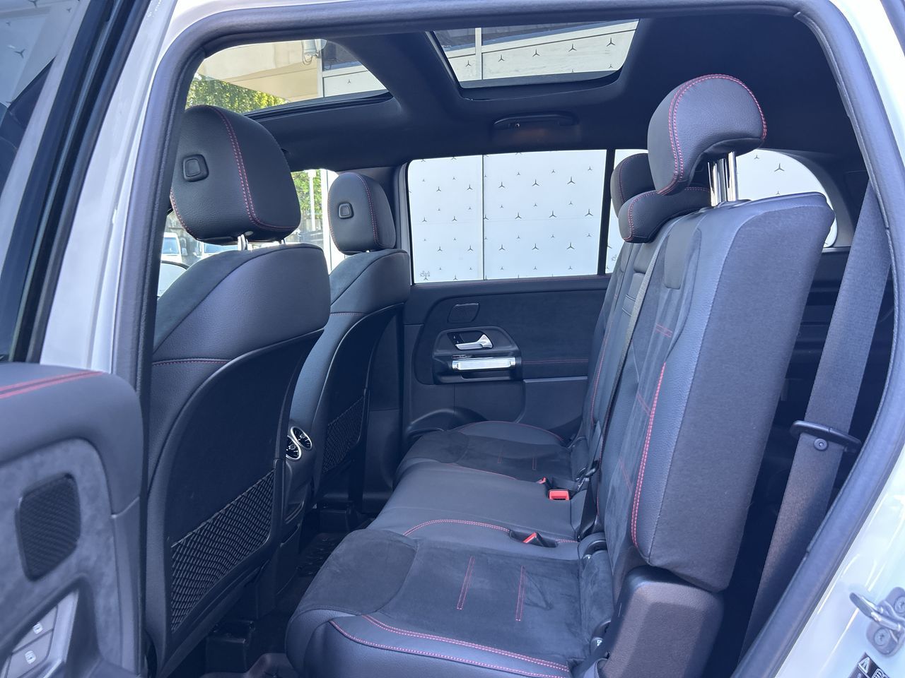 2025 Mercedes-Benz GLB in Vancouver, British Columbia