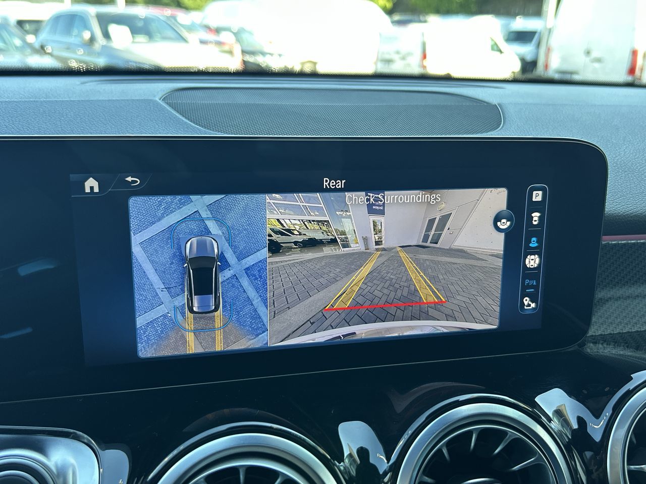 2025 Mercedes-Benz GLB in Vancouver, British Columbia