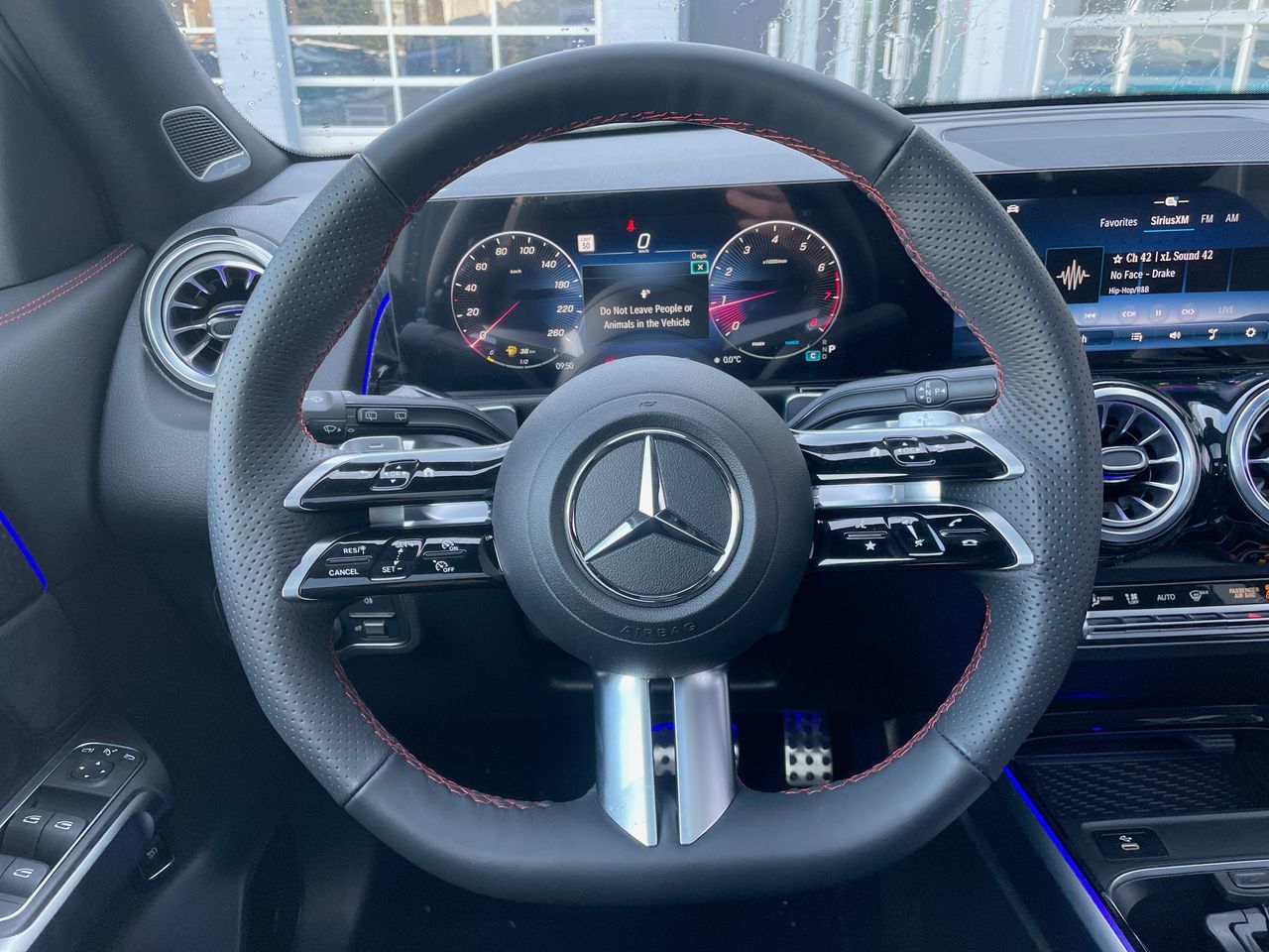 Mercedes-Benz GLB  2025 à Vancouver, Colombie-Britannique