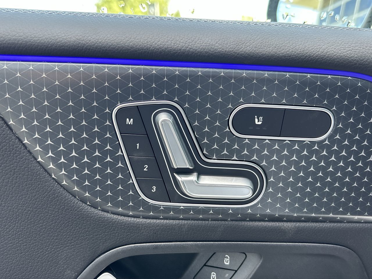 2025 Mercedes-Benz GLB in Vancouver, British Columbia