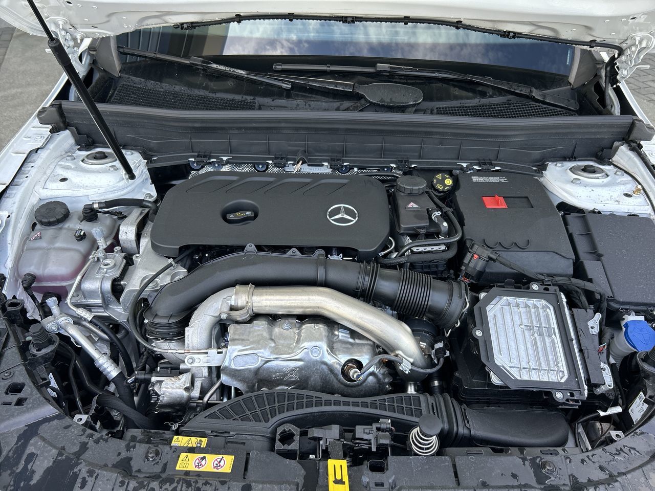 2025 Mercedes-Benz GLB in Vancouver, British Columbia