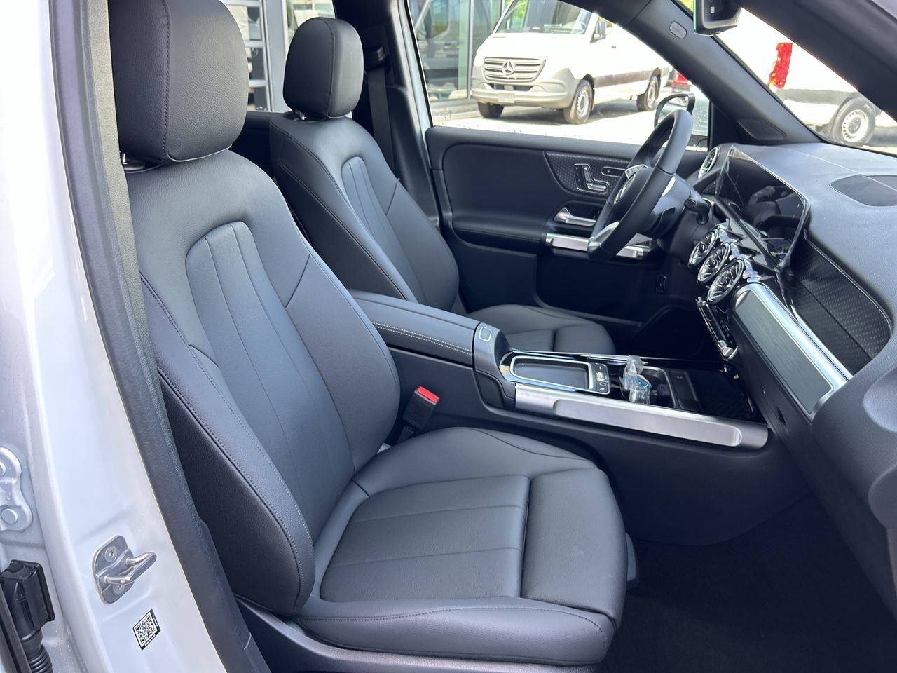 2025 Mercedes-Benz GLB in Vancouver, British Columbia