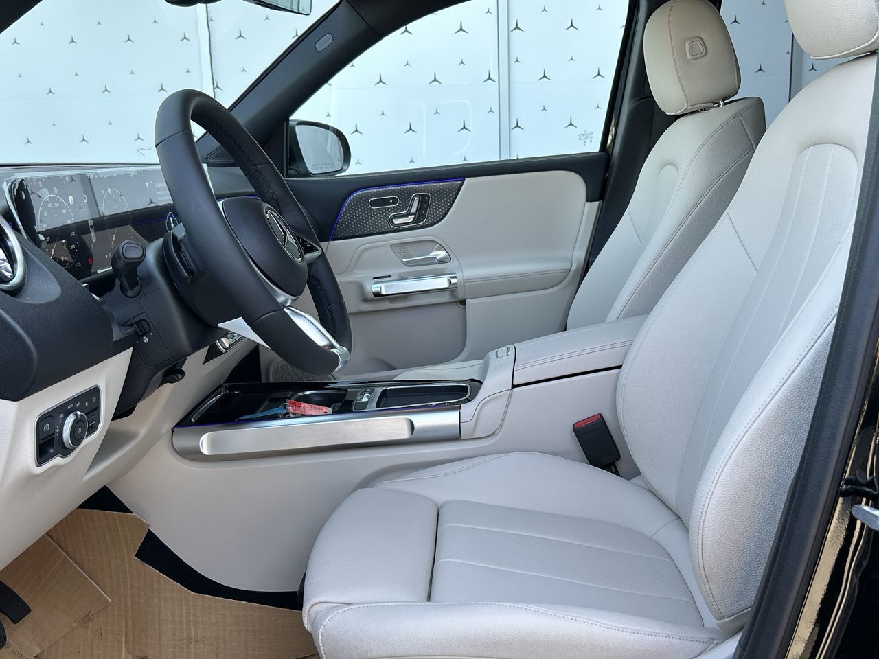 Mercedes-Benz GLB  2025 à Vancouver, Colombie-Britannique