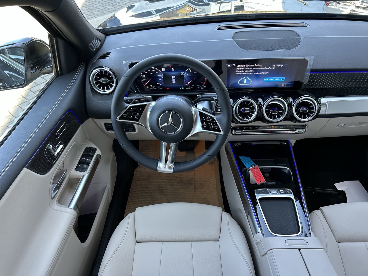 Mercedes-Benz GLB  2025 à Vancouver, Colombie-Britannique