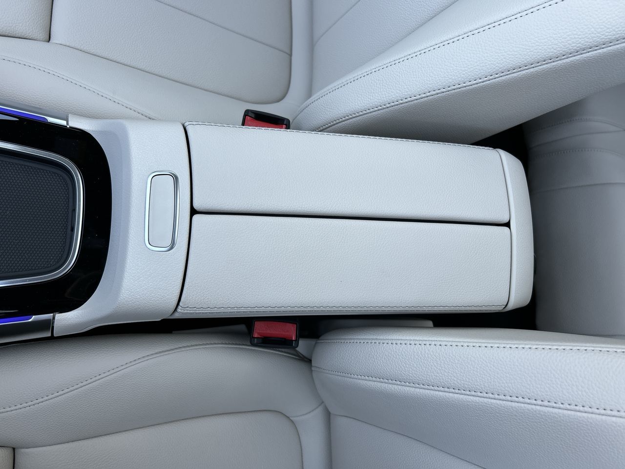 Mercedes-Benz GLB  2025 à Vancouver, Colombie-Britannique