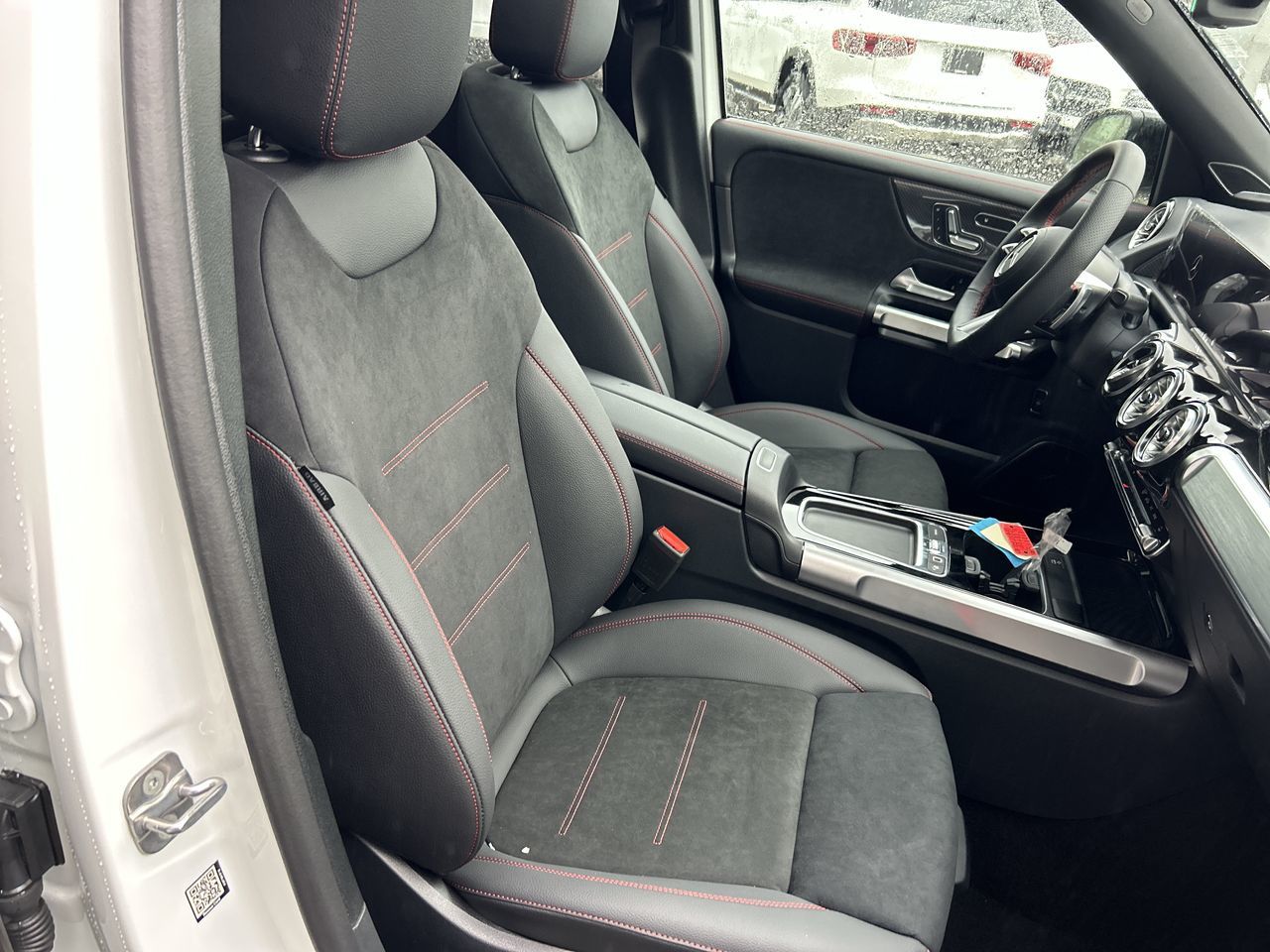 2026 Mercedes-Benz GLB