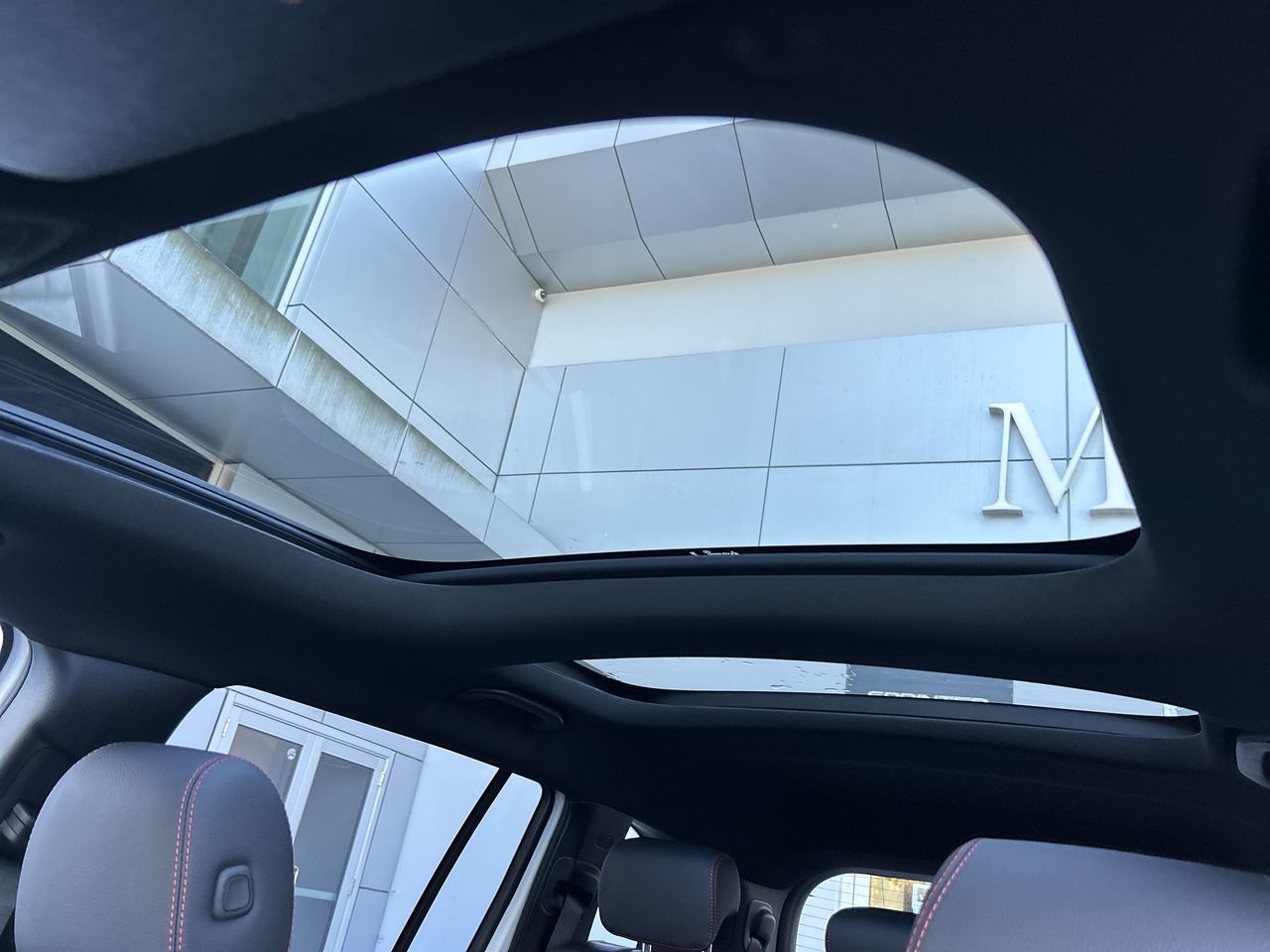 2026 Mercedes-Benz GLB