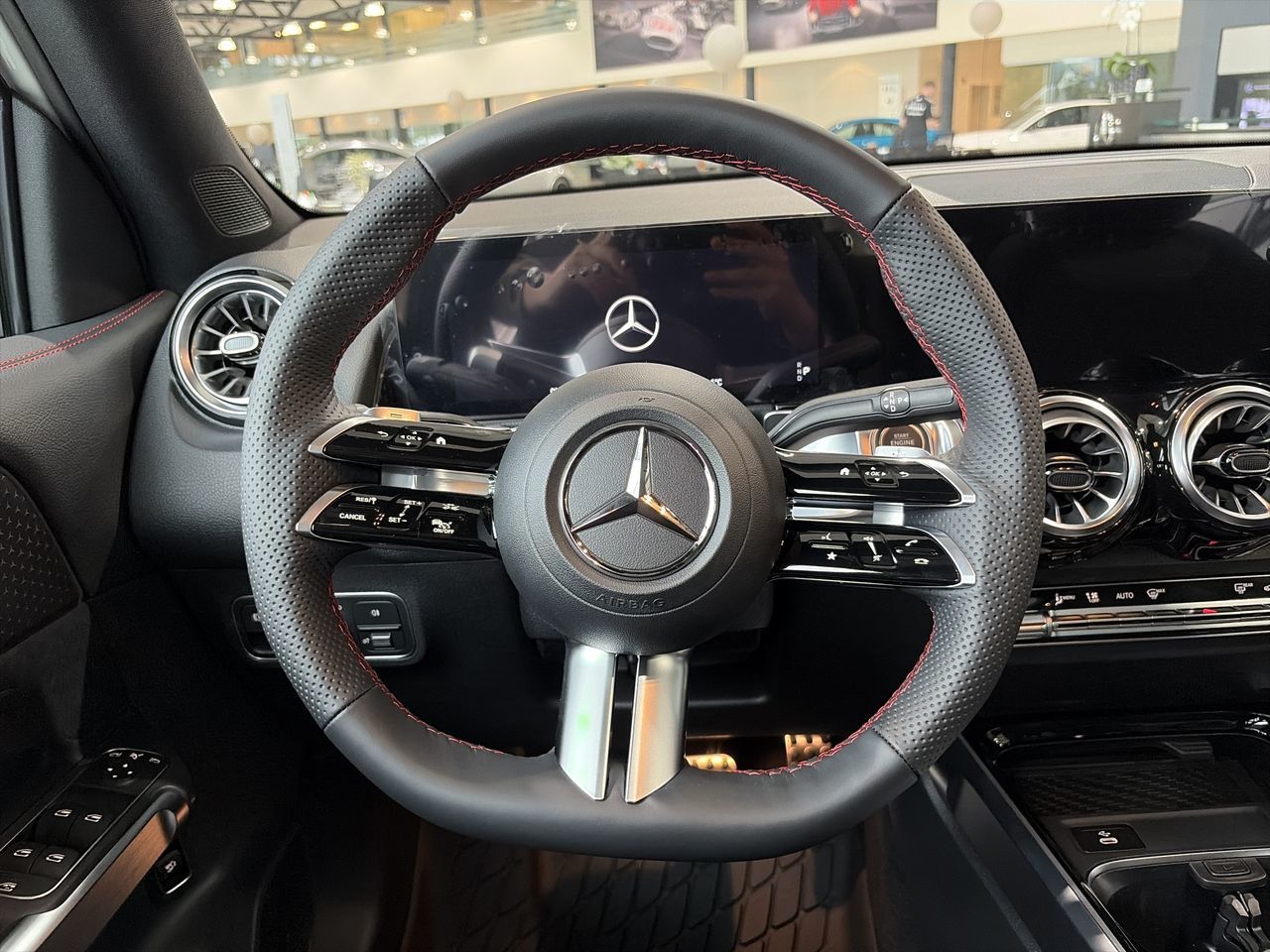 2026 Mercedes-Benz GLB in Vancouver, British Columbia