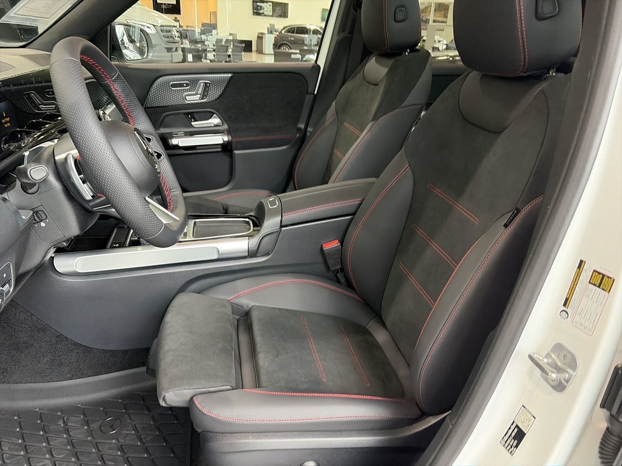 2026 Mercedes-Benz GLB in Vancouver, British Columbia