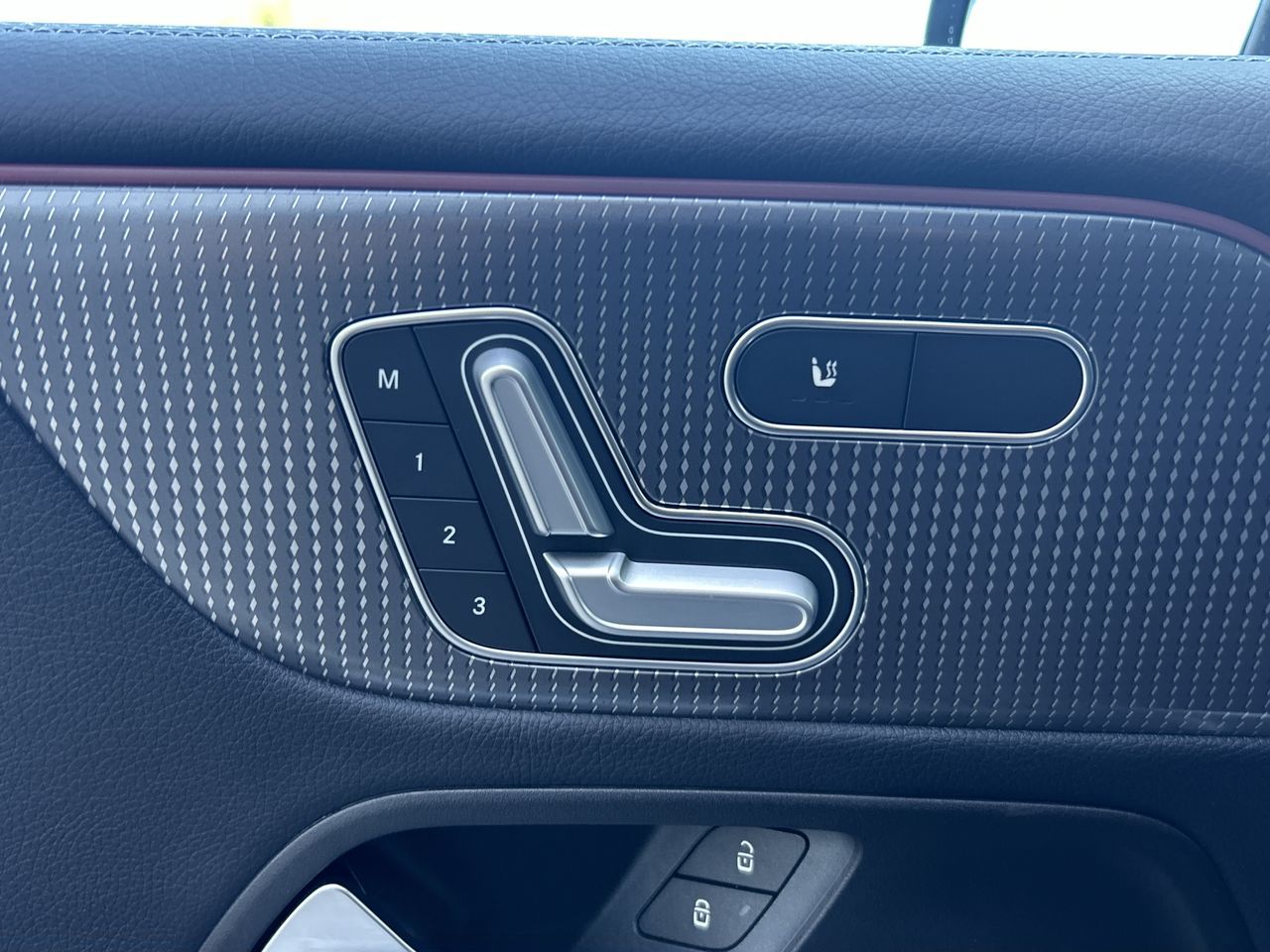 2021 Mercedes-Benz GLB250 in Vancouver, British Columbia