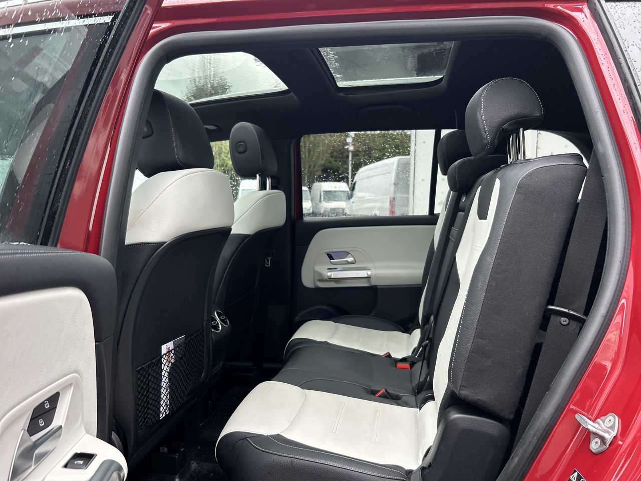 Mercedes-Benz GLB250  2022 à Vancouver, Colombie-Britannique