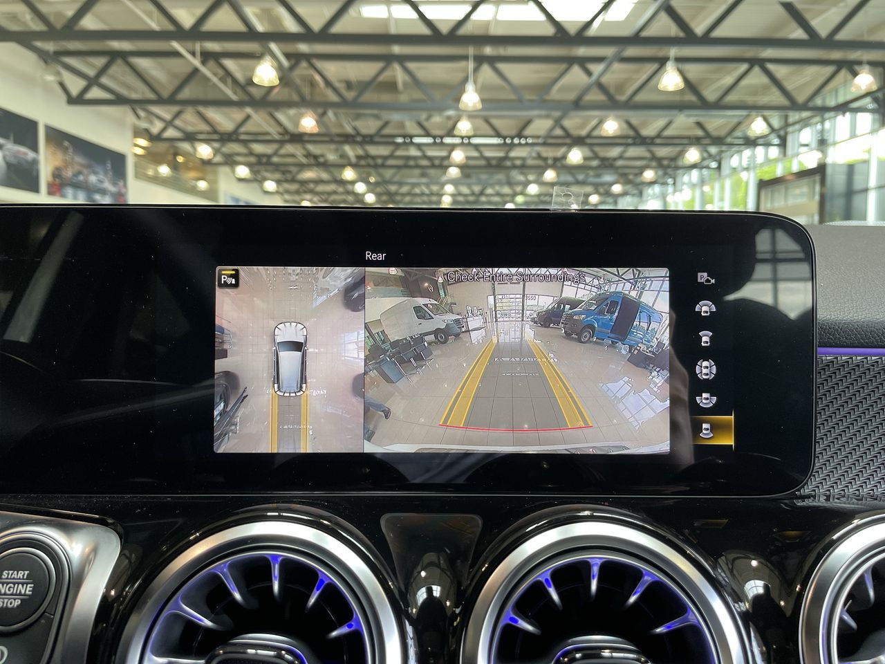 2022 Mercedes-Benz GLB250 in Vancouver, British Columbia