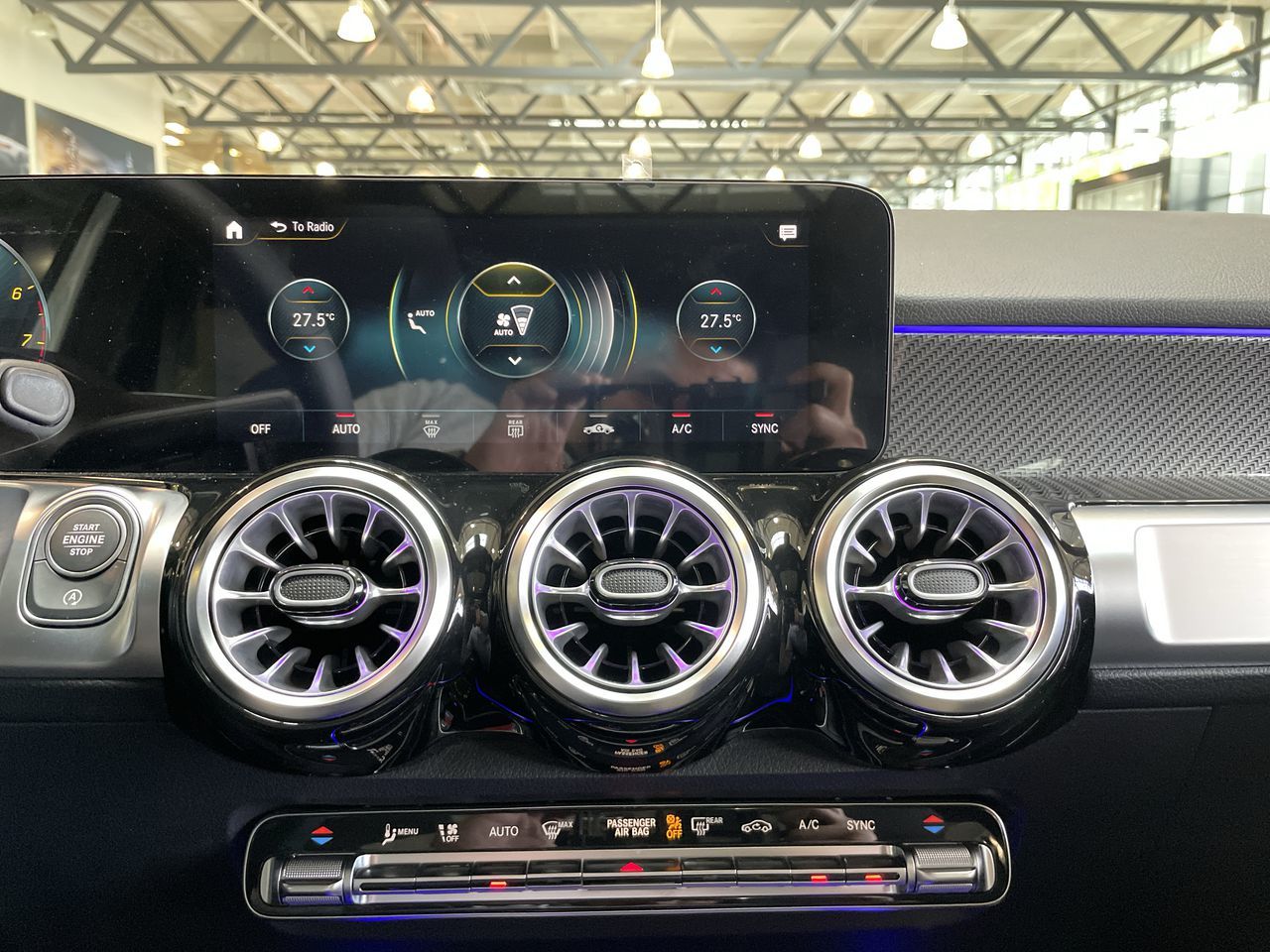 2022 Mercedes-Benz GLB250 in Vancouver, British Columbia
