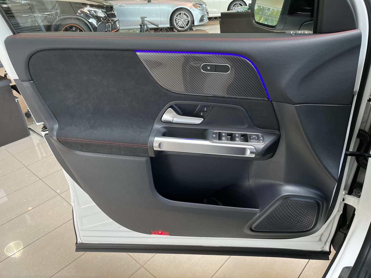 2022 Mercedes-Benz GLB250 in Vancouver, British Columbia