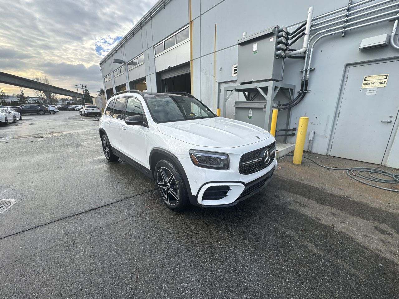 Mercedes-Benz GLB250  2025 à Vancouver, Colombie-Britannique