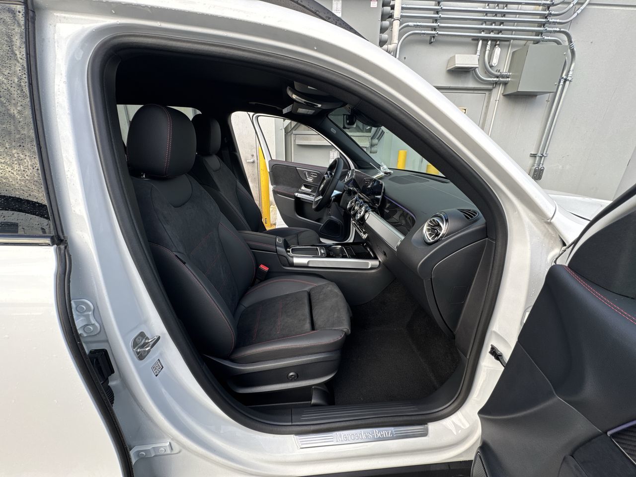 Mercedes-Benz GLB250  2025 à Vancouver, Colombie-Britannique