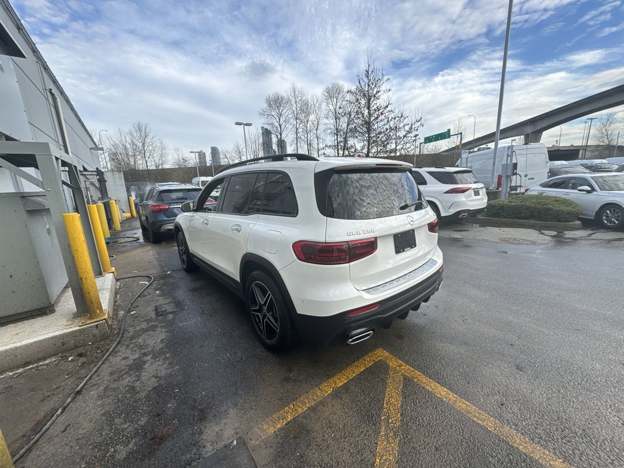 Mercedes-Benz GLB250  2025 à Vancouver, Colombie-Britannique