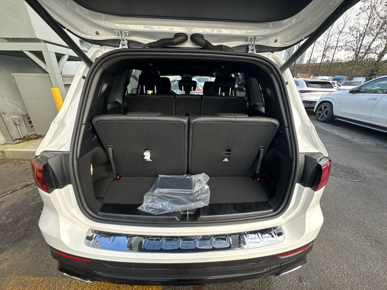 Mercedes-Benz GLB250  2025 à Vancouver, Colombie-Britannique