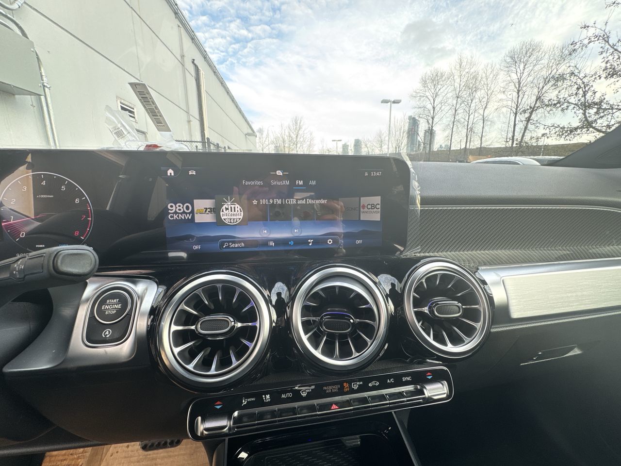 Mercedes-Benz GLB250  2025 à Vancouver, Colombie-Britannique
