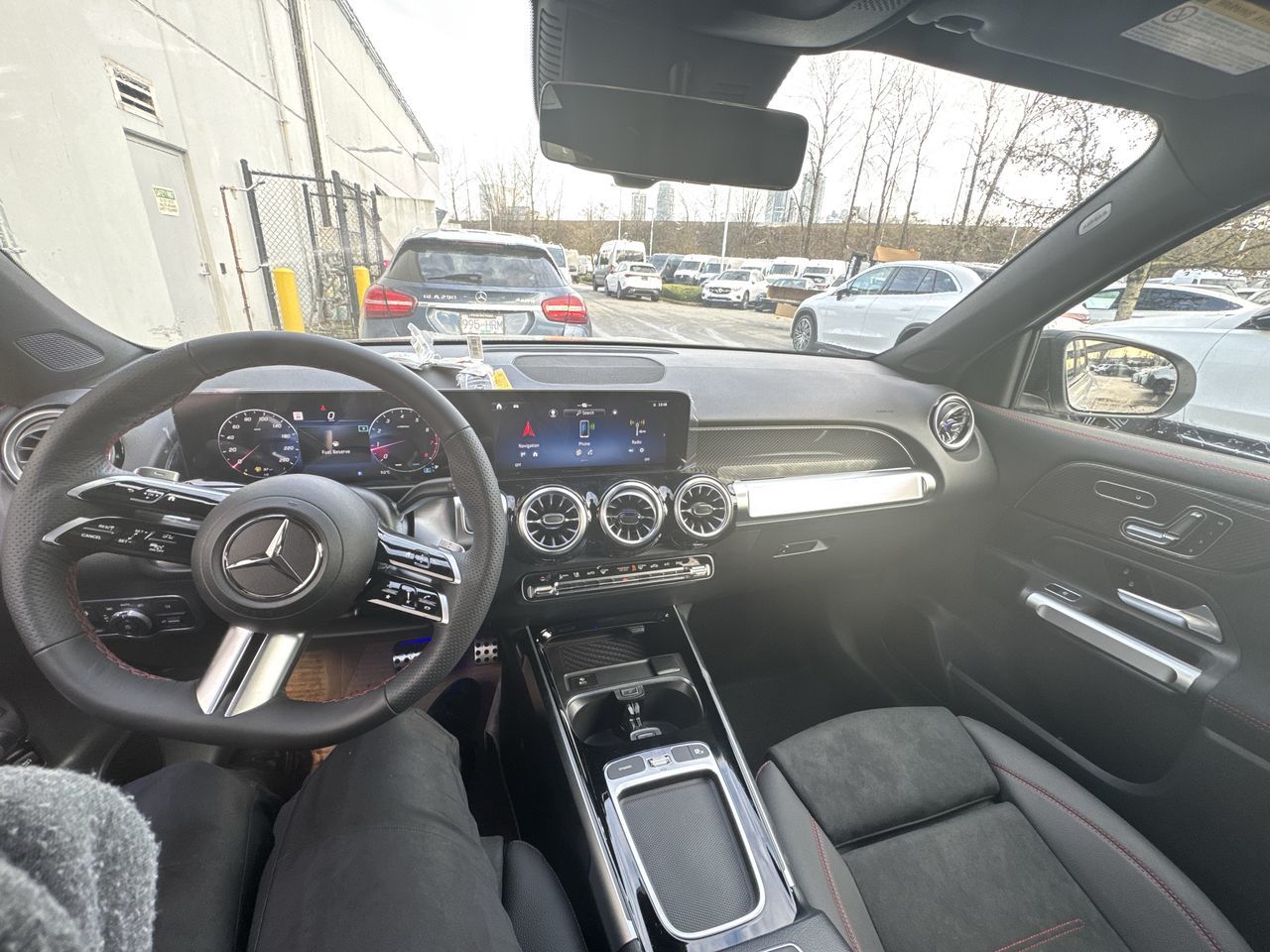 Mercedes-Benz GLB250  2025 à Vancouver, Colombie-Britannique