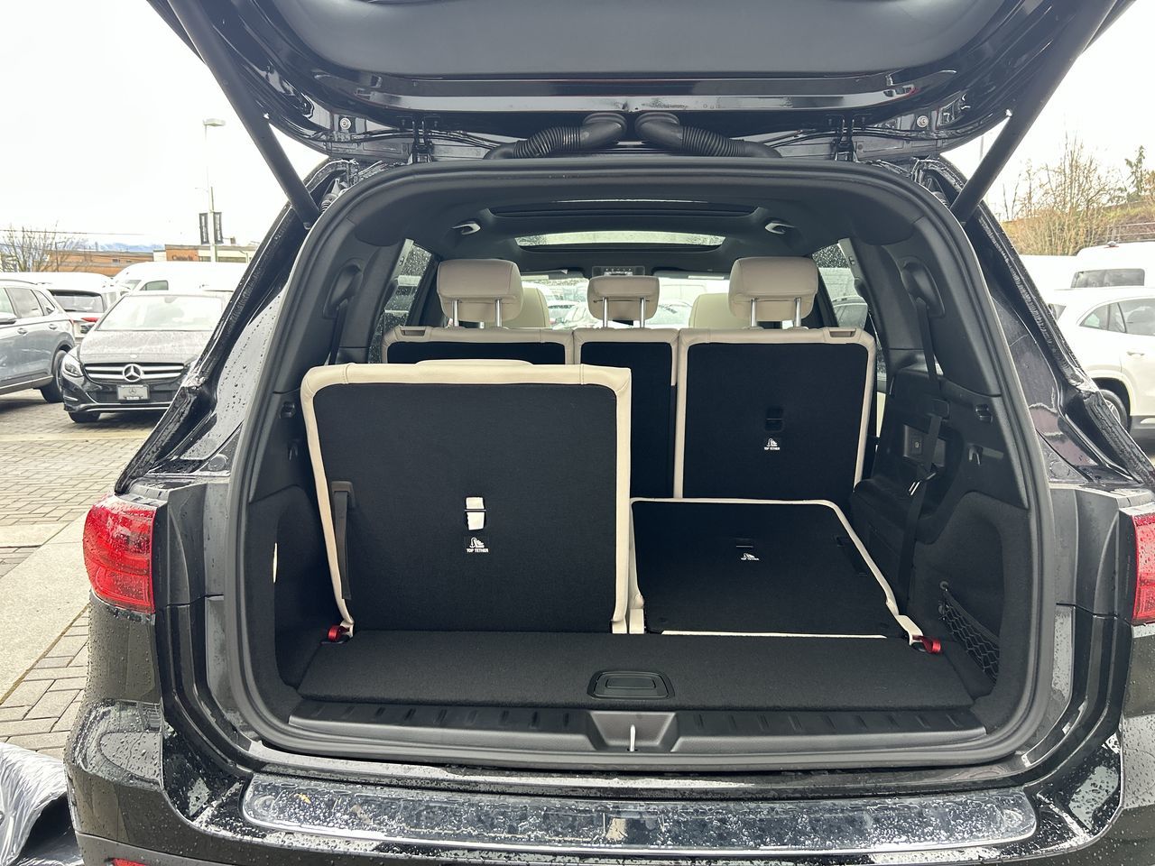 2025 Mercedes-Benz GLB in Vancouver, British Columbia