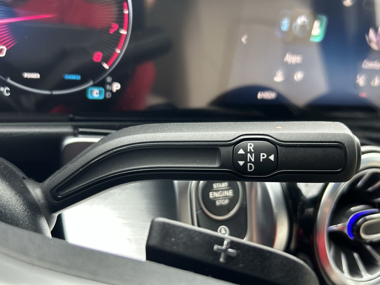2025 Mercedes-Benz GLB in Vancouver, British Columbia