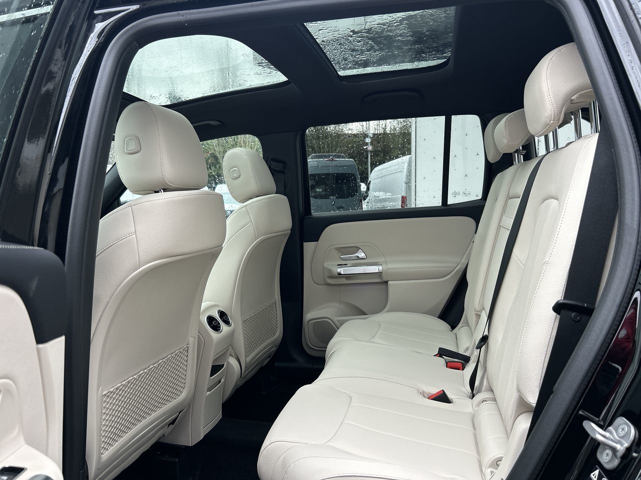2025 Mercedes-Benz GLB in Vancouver, British Columbia