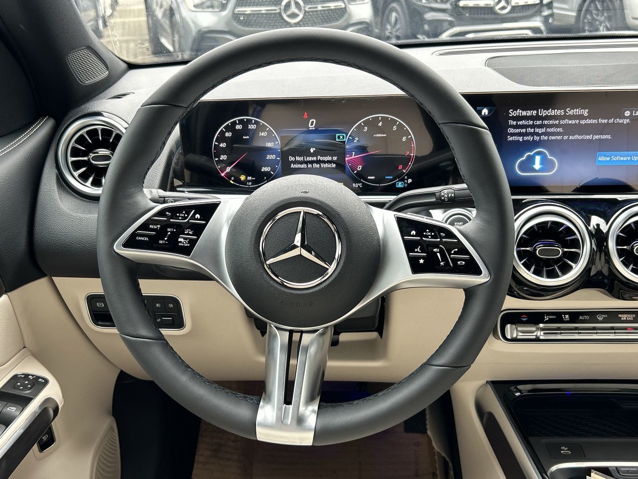2025 Mercedes-Benz GLB250 in Vancouver, British Columbia