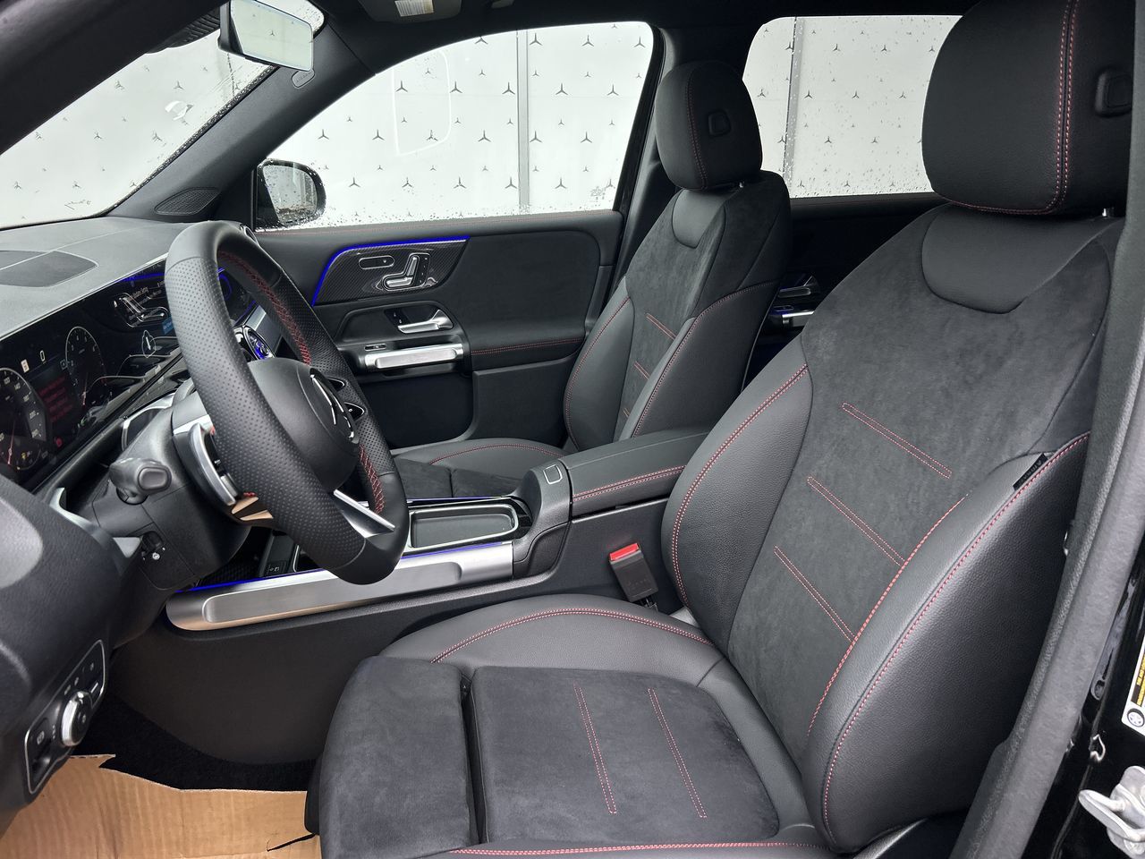 2025 Mercedes-Benz GLB250 in Vancouver, British Columbia